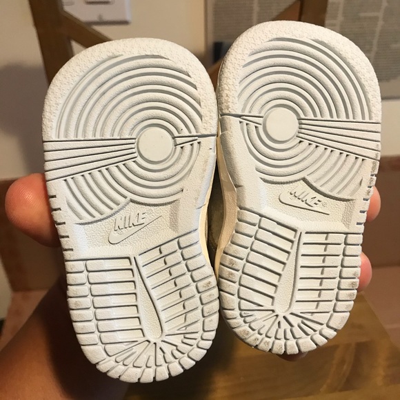 Nike Dunk Low size 2C Infant Ultra Rare - Picture 6 of 7